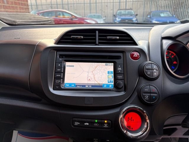 Used Honda Jazz 2012 for sale - 76655032: Photo 7