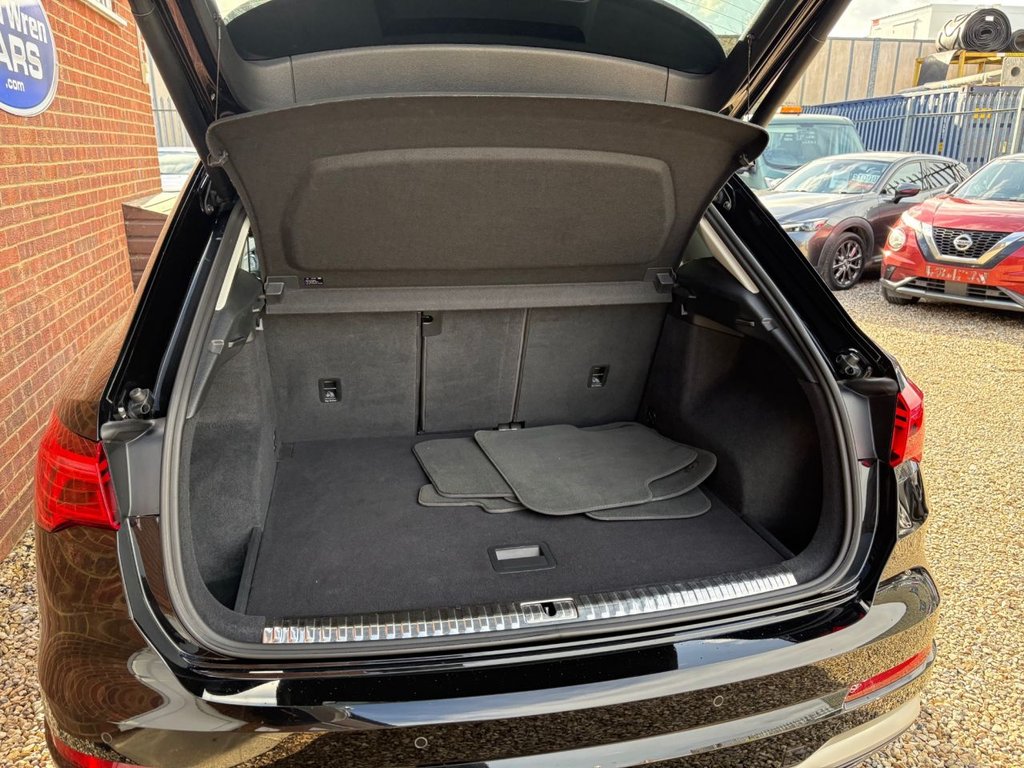 Used Audi Q3 2019 for sale - 78030337: Photo 11