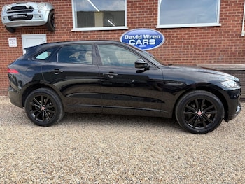 Used Jaguar F-Pace 2020 for sale - 79409187: Photo