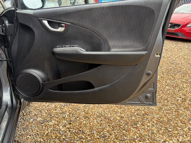 Used Honda Jazz 2015 for sale - 76454623: Photo 21