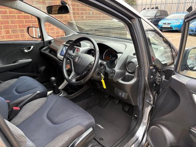 Used Honda Jazz 2015 for sale - 76454623: Photo 23