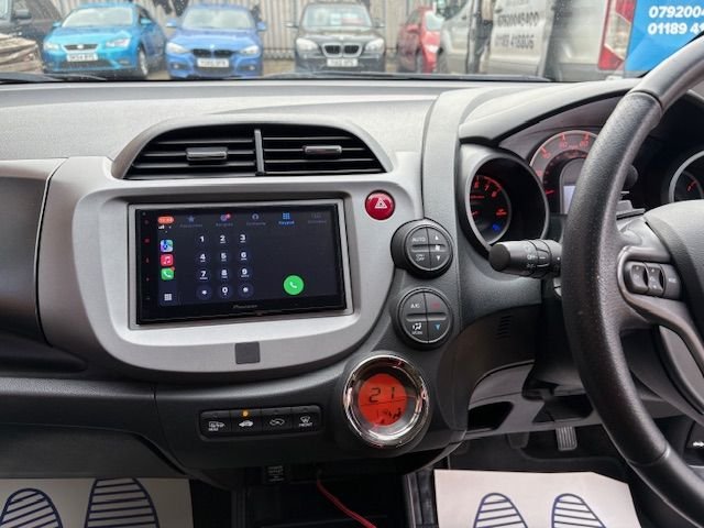 Used Honda Jazz 2015 for sale - 76454623: Photo 25