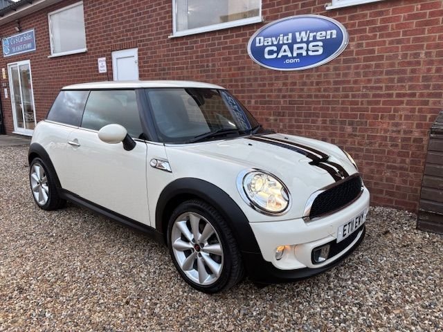 Used MINI Hatch 2011 for sale - 76950576: Photo 1