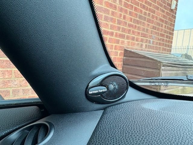 Used MINI Hatch 2011 for sale - 76950576: Photo 11