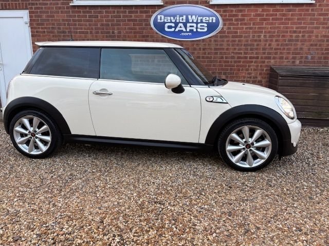 Used MINI Hatch 2011 for sale - 76950576: Photo 2