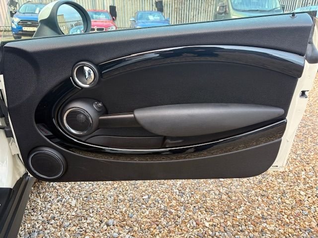 Used MINI Hatch 2011 for sale - 76950576: Photo 25