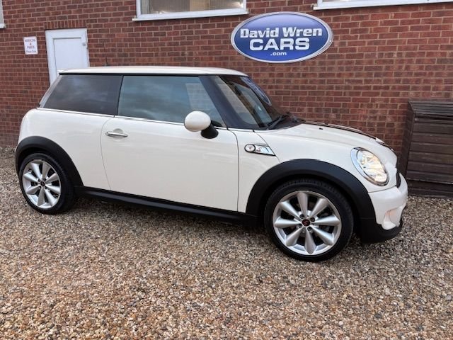 Used MINI Hatch 2011 for sale - 76950576: Photo 8