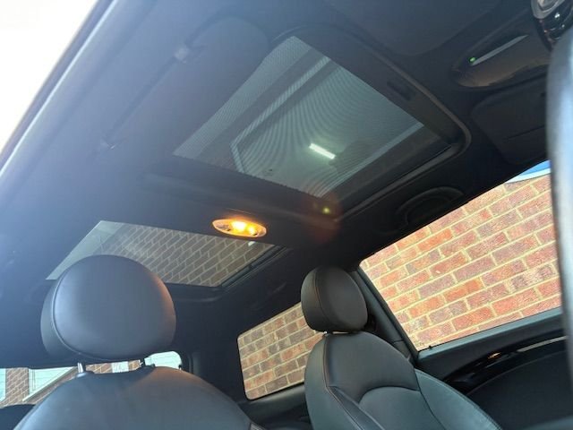 Used MINI Hatch 2011 for sale - 76950576: Photo 9