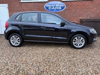 Used Volkswagen Polo 2014 for sale - 77188804: Photo