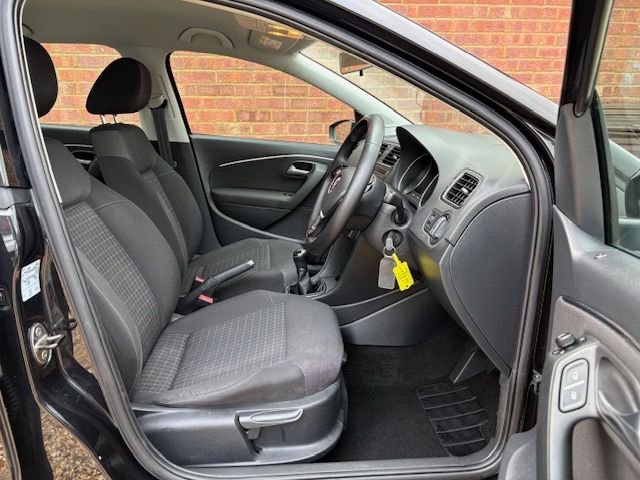 Used Volkswagen Polo 2014 for sale - 77188804: Photo 3