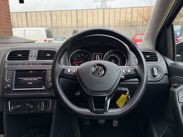 Used Volkswagen Polo 2014 for sale - 77188804: Photo 6