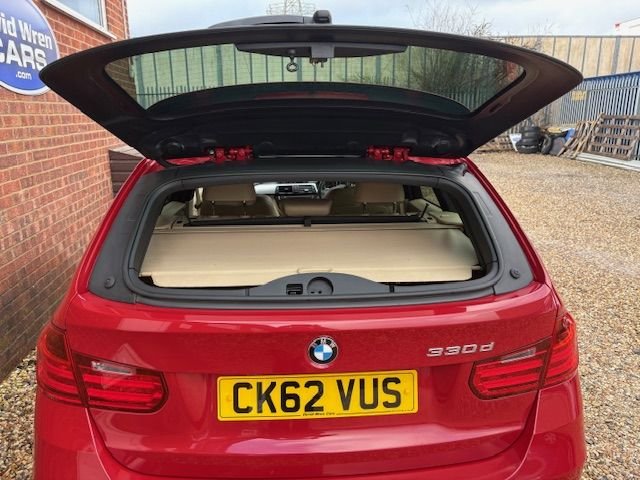 Used BMW 3 Series 2012 for sale - 76923492: Photo 16