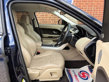 Used Land Rover Range Rover Evoque 2015 for sale - 78570247: Photo