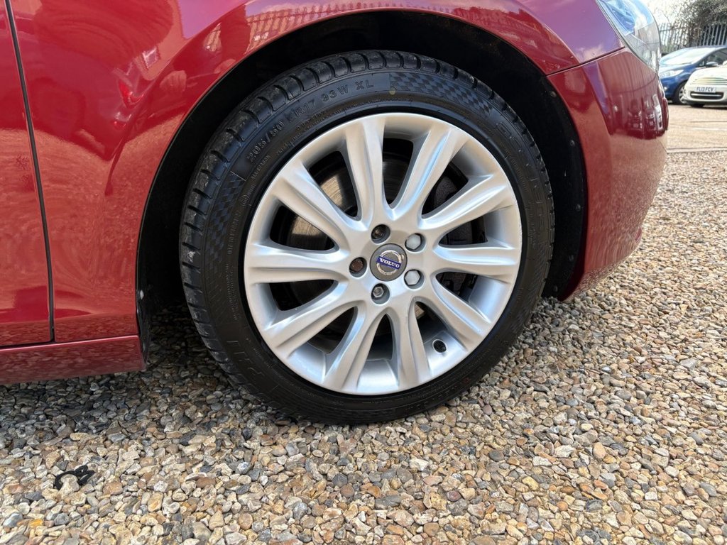 Used Volvo V40 2015 for sale - 78030672: Photo 13