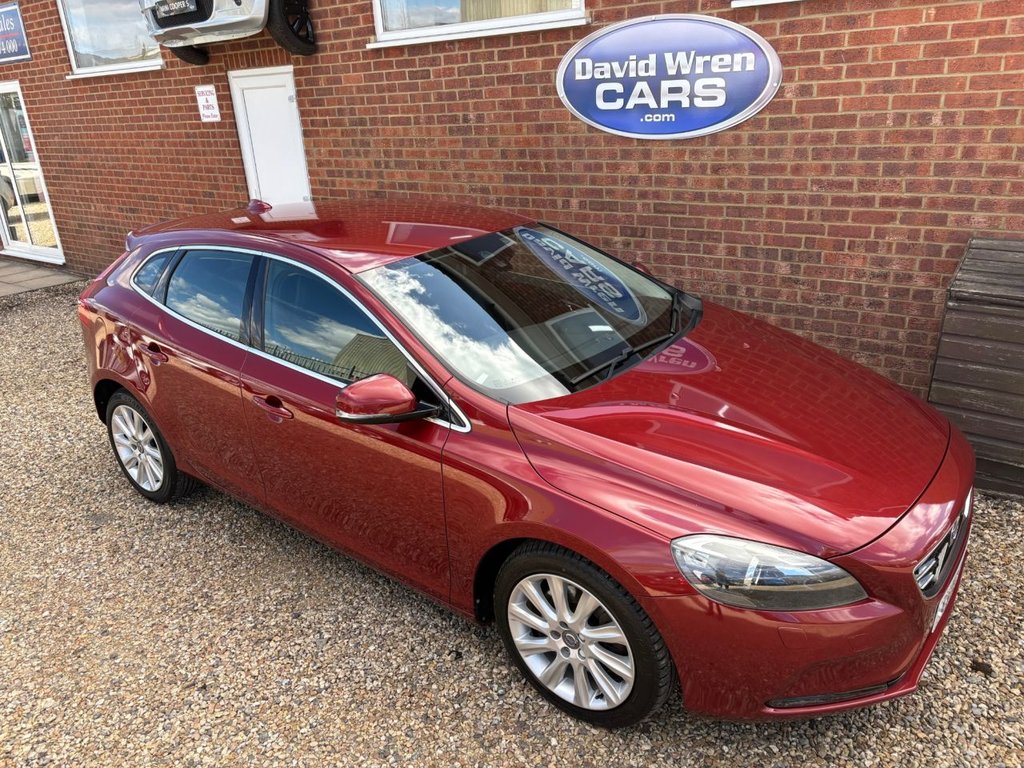 Used Volvo V40 2015 for sale - 78030672: Photo 16