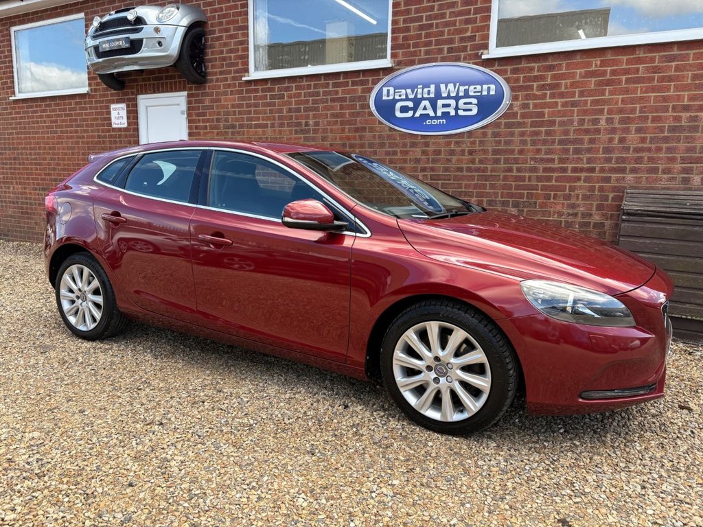 Used Volvo V40 2015 for sale - 78030672: Photo 3