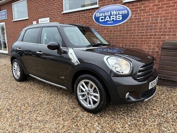 2014 (64) - 2.0 Cooper D SUV 5dr Diesel Auto ALL4 Euro 5 (112 ps)