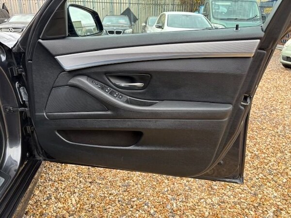 Used BMW 5 Series 2011 for sale - 76323518: Photo 24