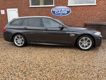 Used BMW 5 Series 2011 for sale - 76323518: Photo 2