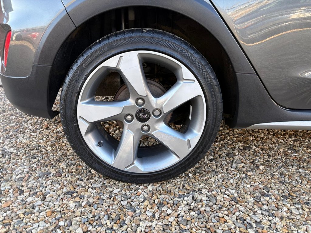 Used Ford Fiesta 2018 for sale - 77952460: Photo 16