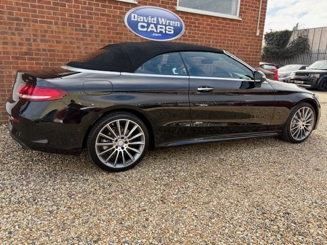 Used Mercedes-Benz C Class 2017 for sale - 76642827: Photo 10