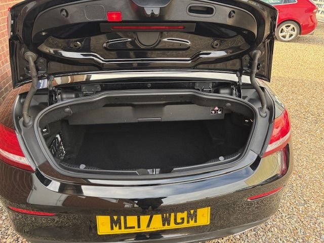 Used Mercedes-Benz C Class 2017 for sale - 76642827: Photo 15