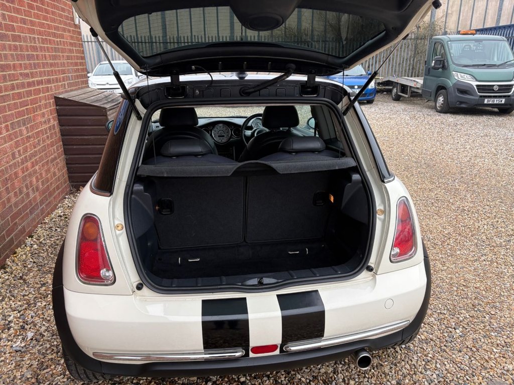 Used MINI Hatch 2006 for sale - 77806702: Photo 10