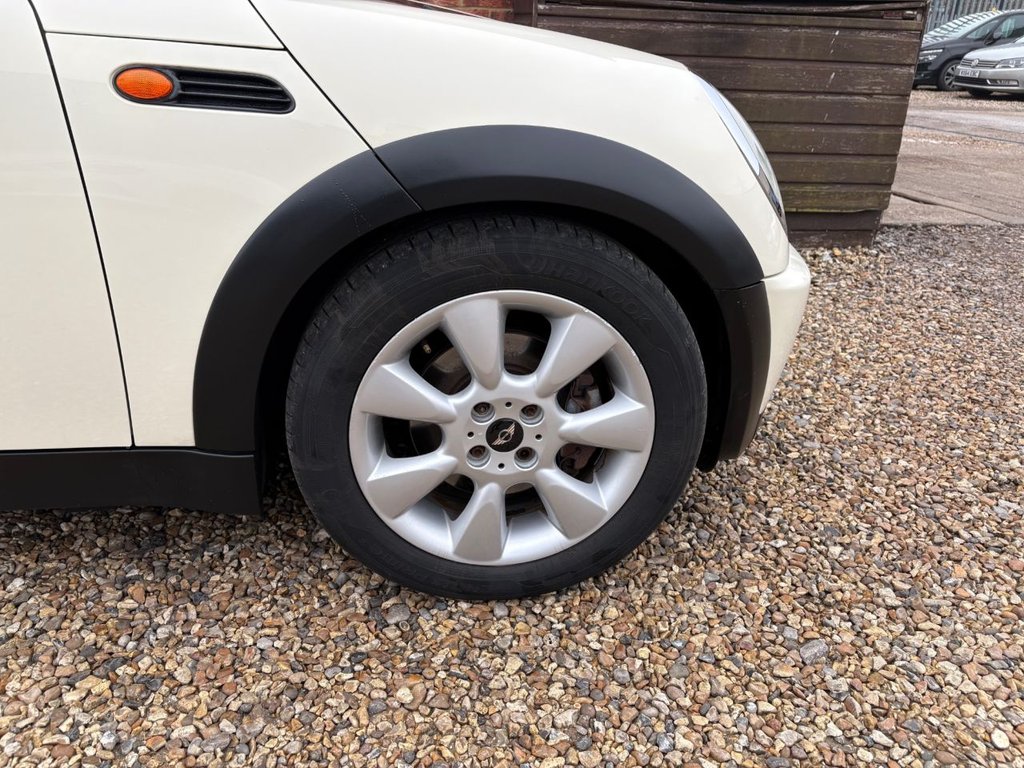 Used MINI Hatch 2006 for sale - 77806702: Photo 12