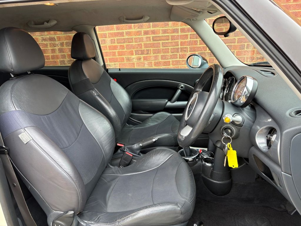 Used MINI Hatch 2006 for sale - 77806702: Photo 18