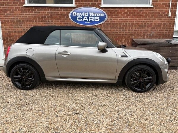 Used MINI Convertible 2019 for sale - 76162994: Photo 8