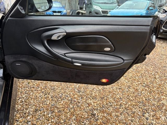 Used Porsche 911 2004 for sale - 76841442: Photo 23