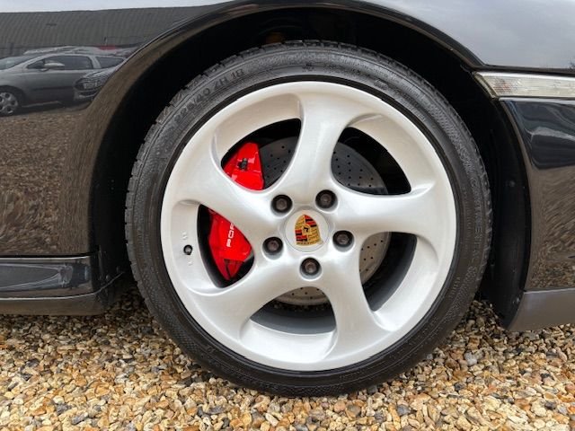 Used Porsche 911 2004 for sale - 76841442: Photo 9