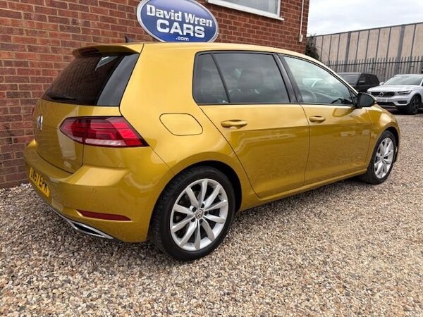 Used Volkswagen Golf 2018 for sale - 75538137: Photo 9