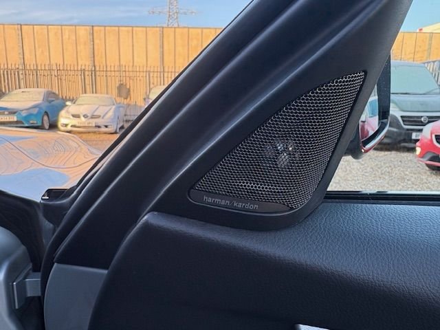 Used BMW 3 Series 2019 for sale - 76711000: Photo 25