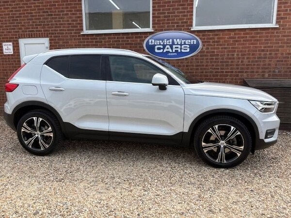 Used Volvo XC40 2019 for sale - 75641936: Photo 2