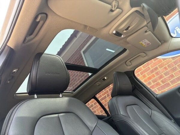 Used Volvo XC40 2019 for sale - 75641936: Photo 9