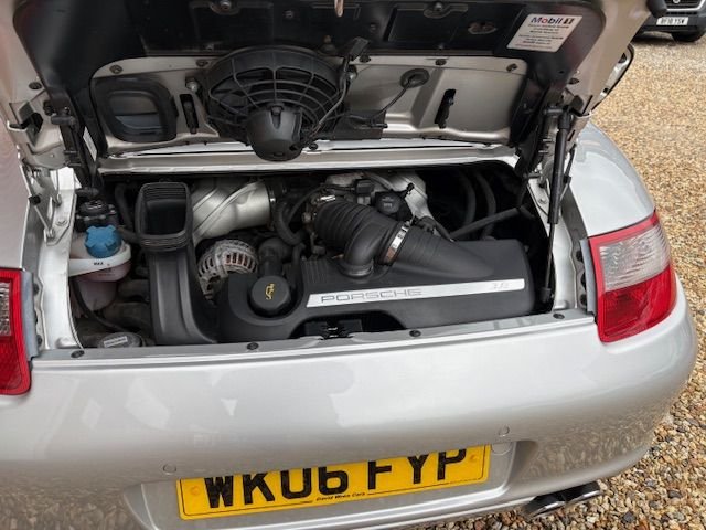 Used Porsche 911 2006 for sale - 77250680: Photo 21