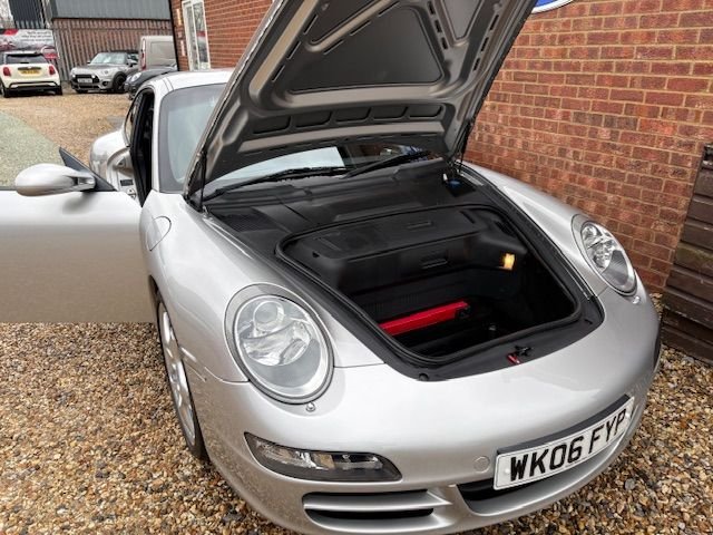 Used Porsche 911 2006 for sale - 77250680: Photo 24
