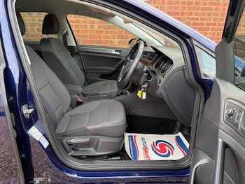 Used Volkswagen Golf 2019 for sale - 76841485: Photo