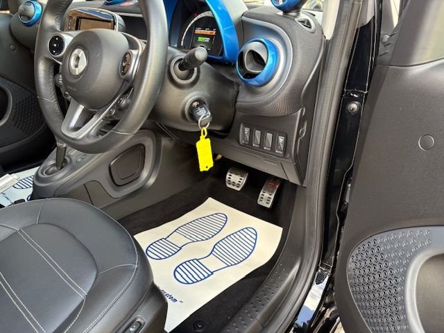 Used smart fortwo 2019 for sale - 76185353: Photo 23