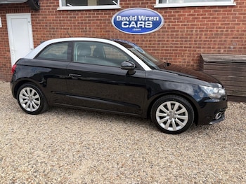 Used Audi A1 2011 for sale - 79437877: Photo