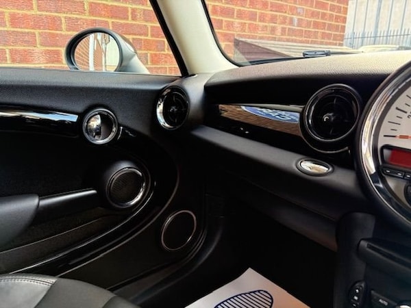 Used MINI Hatch 2013 for sale - 76303930: Photo 25