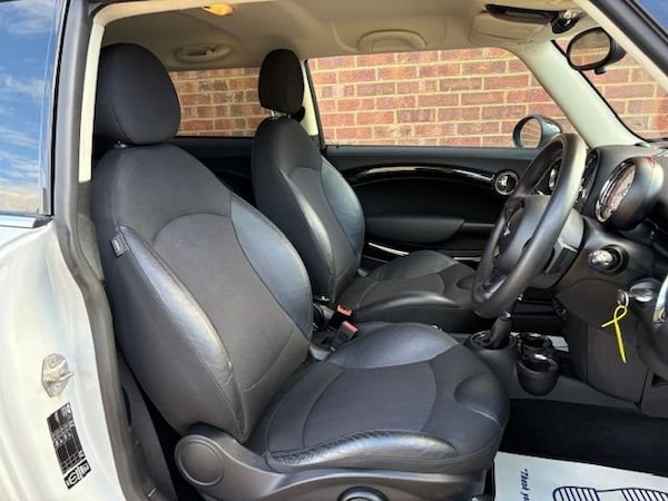Used MINI Hatch 2013 for sale - 76303930: Photo 3