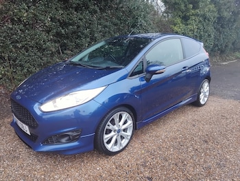 Used Ford Fiesta 2017 for sale - 77891648: Photo