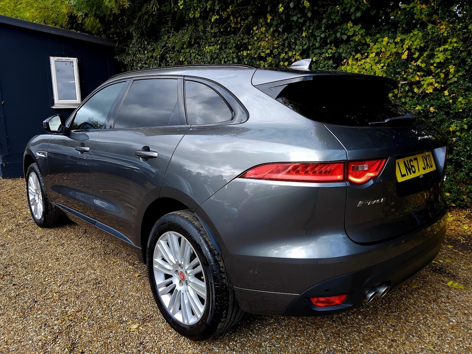 Used Jaguar F-Pace 2017 for sale - 76391450: Photo 12