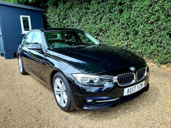 Used BMW 3 Series 2017 for sale - 77881027: Photo