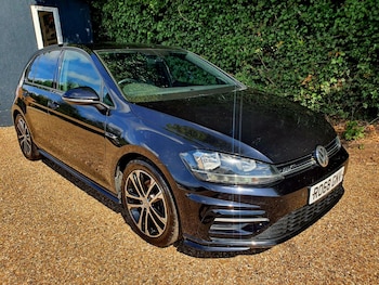 Used Volkswagen Golf 2018 for sale - 75592880: Photo