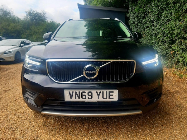 Used Volvo XC40 2019 for sale - 75592871: Photo 2