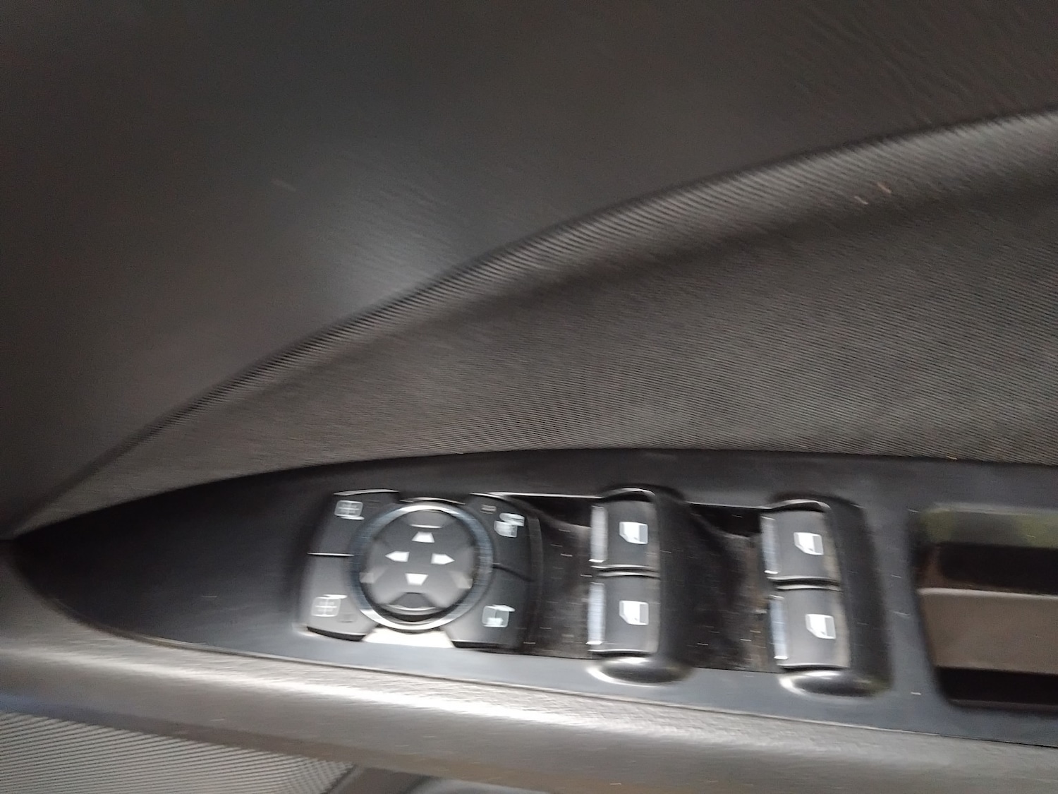 Used Ford Mondeo 2015 for sale - 77825910: Photo 12