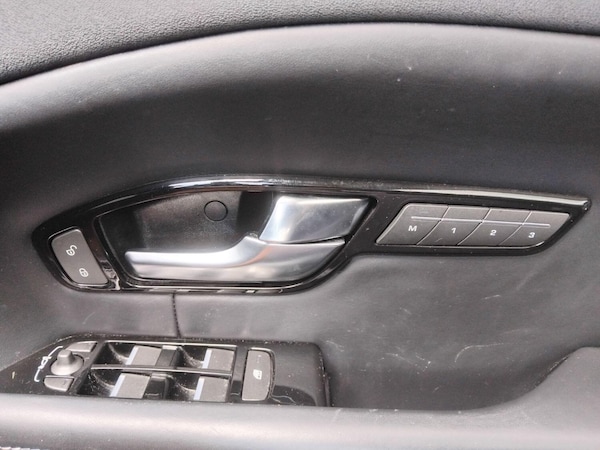 Used Land Rover Range Rover Evoque 2015 for sale - 75592886: Photo 23